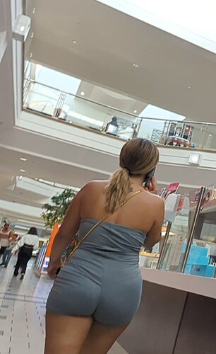 MilfMall2 (14)
