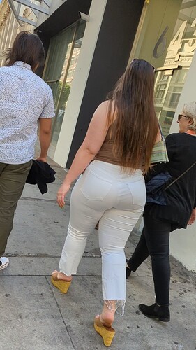 BigCuloWhite (17)