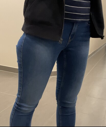 Ass creeping 🔥 - Tight Jeans - Forum