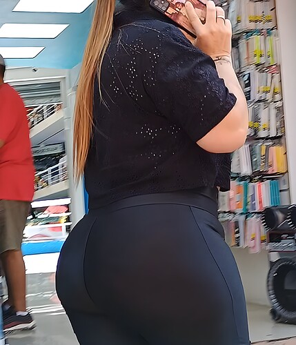 milf-black-leggings(thick-bottom)7