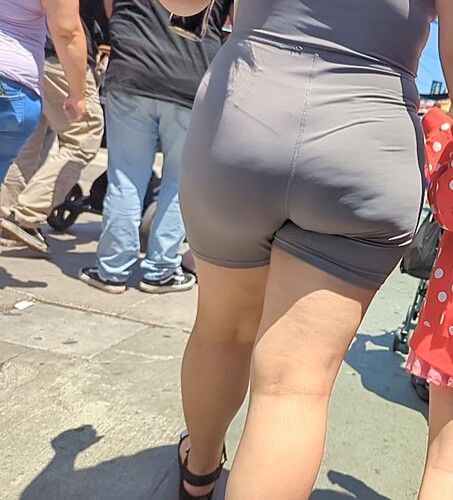 MILFTanga (1)