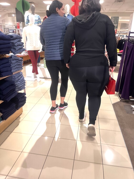 Massive Dump Truck Bbw Booty Oc Spandex Leggings And Yoga Pants Forum