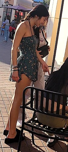 VideoCapture_20230424-213826