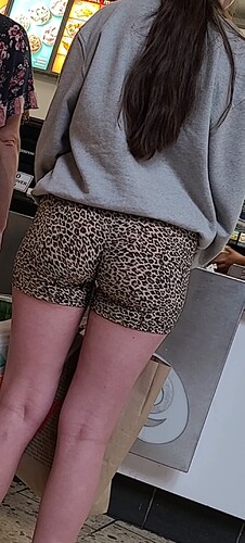 perfect teen ass in cheetah print  (23)