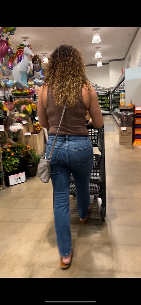 Curly Hair Milf Tight Jeans Forum