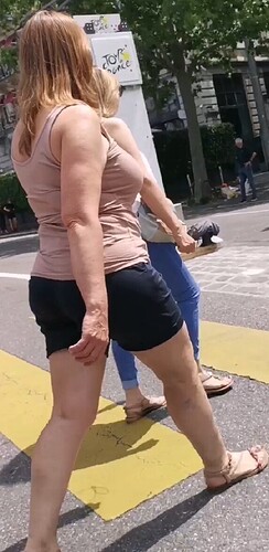 Screenshot_20220802_145232_zoom.pan.video.player.zoomandpanvideoplayer_edit_272634407518294
