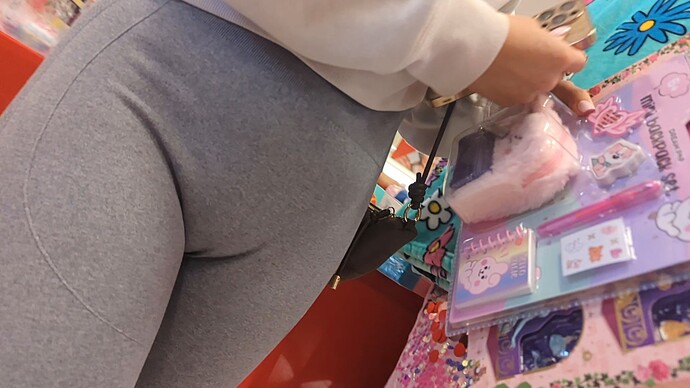 MILFShopping (8)