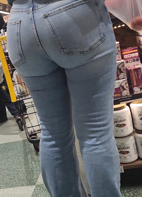 Latina Milfs Jeans Tight Jeans Forum