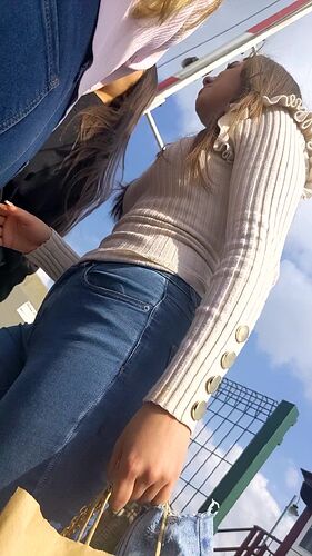 vlcsnap-2023-04-17-08h58m01s812