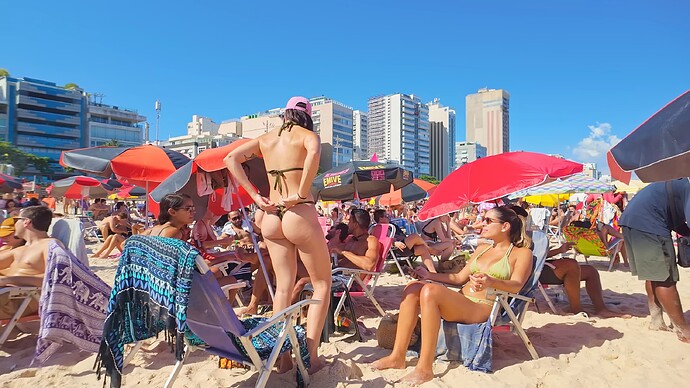 VS--YouTube-LeblonBeachsEpicCarnivalWeekisHereRiodeJaneiroBrazil20254KUHD-6’57”