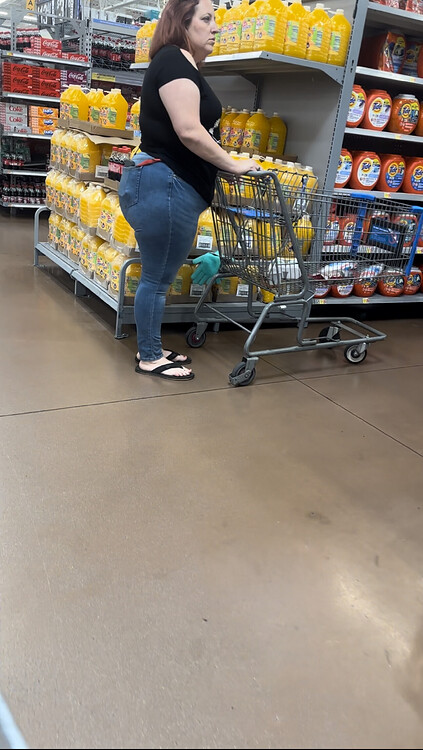 Thick Redhead Bbw In Jeans W Sexy Feet And Face Shot Video Tight