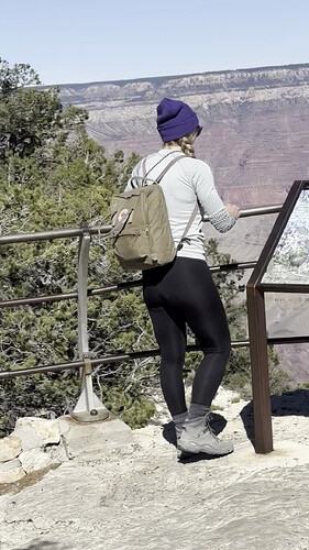 Yummy And Fit Norwegian Tourist In Shiny Leggings Spandex Leggings And Yoga Pants Forum