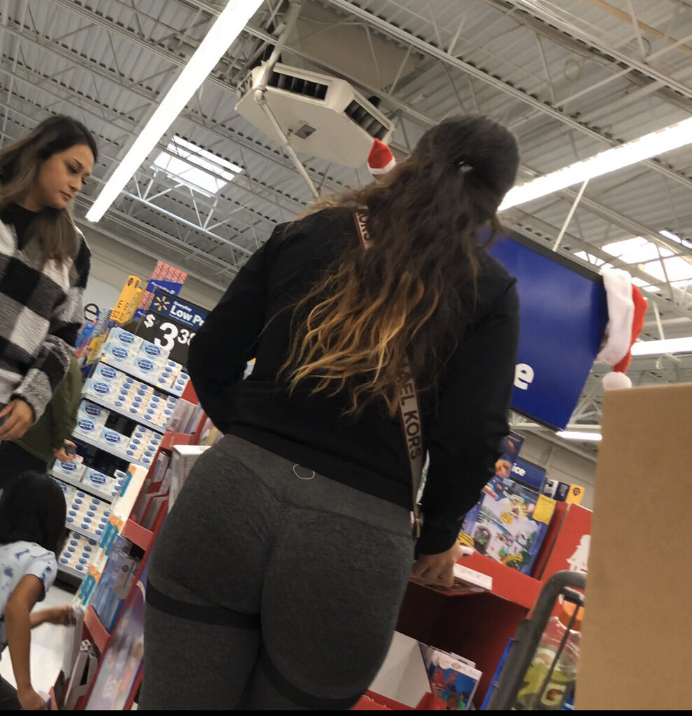 Thick cute Latina - Spandex, Leggings & Yoga Pants - Forum