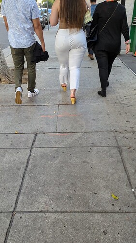 BigCuloWhite (3)