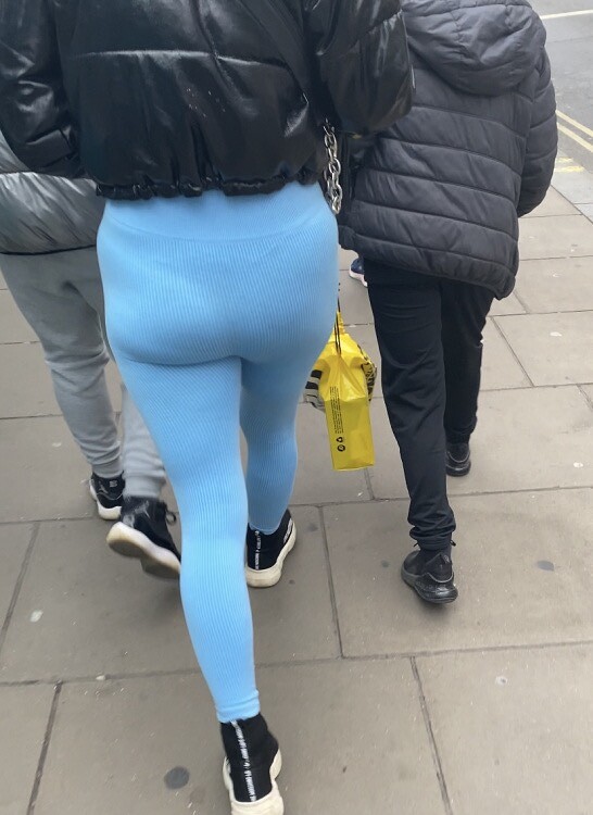 Chav Pawg Milf With Insane Vtl Spandex Leggings Yoga Pants Forum