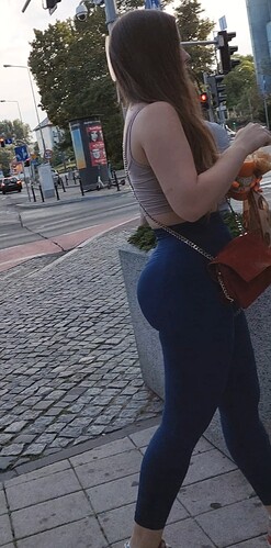 1 (22)