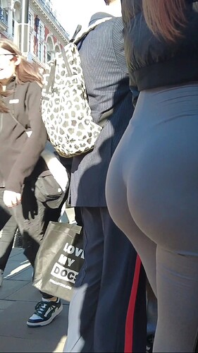 VideoCapture_20241016-040920