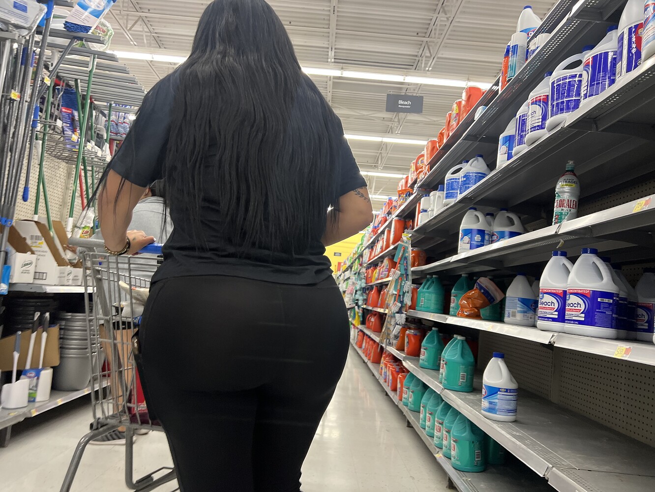 HUGE JUICY Latina BBL - Spandex, Leggings & Yoga Pants - Forum