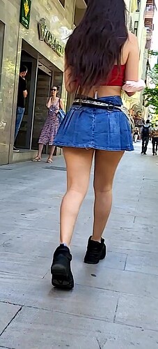 vlcsnap-2025-05-30-00h45m39s419