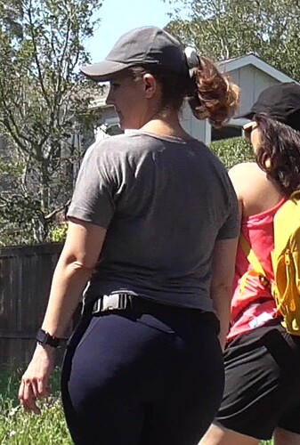 vlcsnap_wide-hips-mexican-milf-in-MV_screenshots_00197