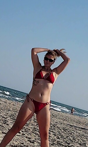 VideoCapture_20240908-220754