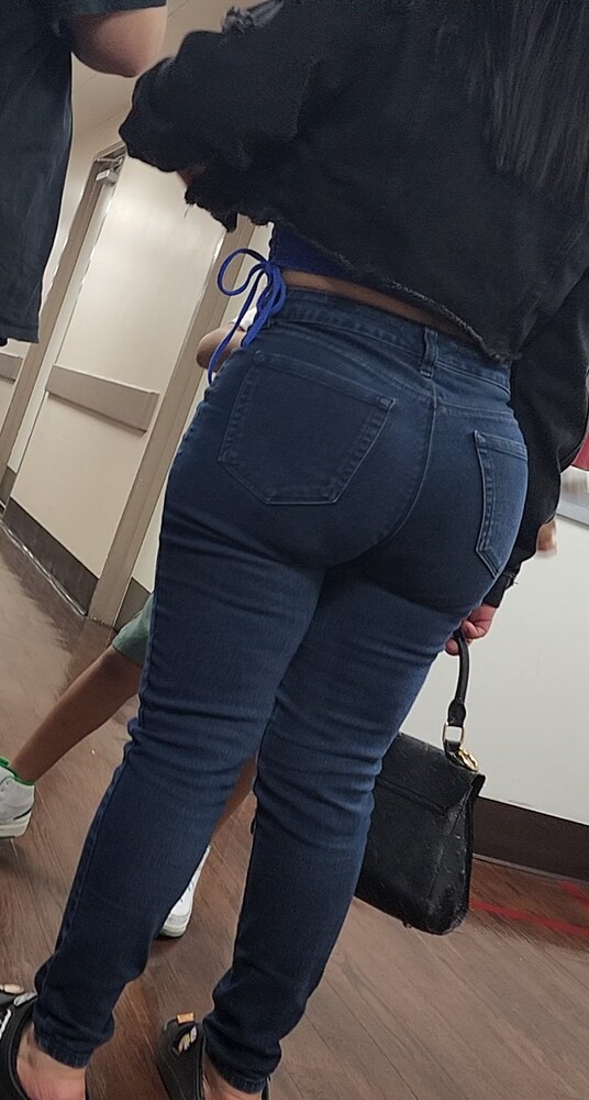 Latina Milfs Jeans Tight Jeans Forum