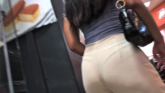 VideoCapture_20250414-204600