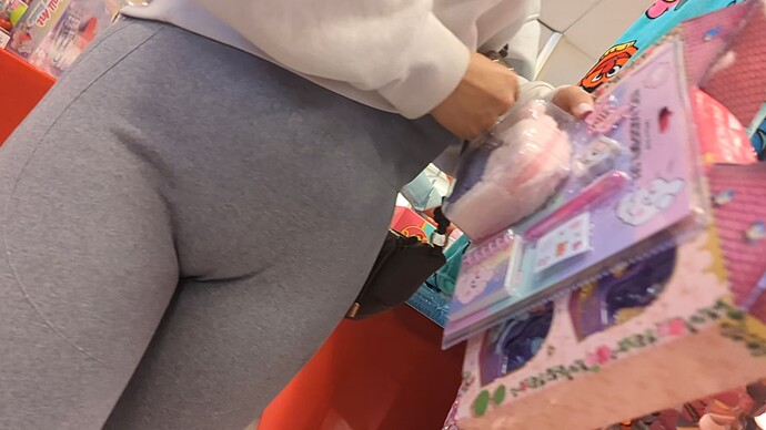 MILFShopping (6)