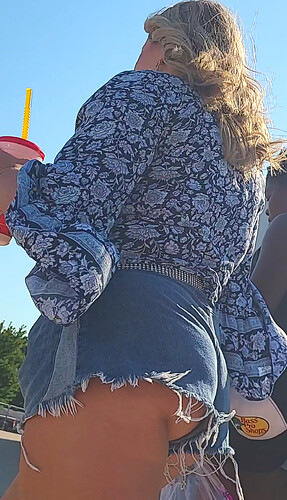 country blonde ass (10)