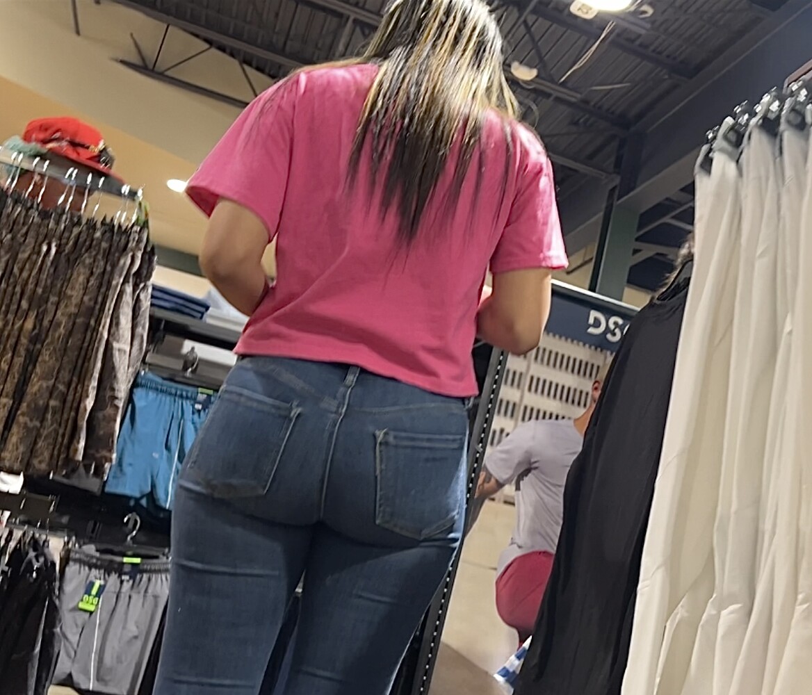 Latinas In tight jeans 🔥 - Tight Jeans - Forum