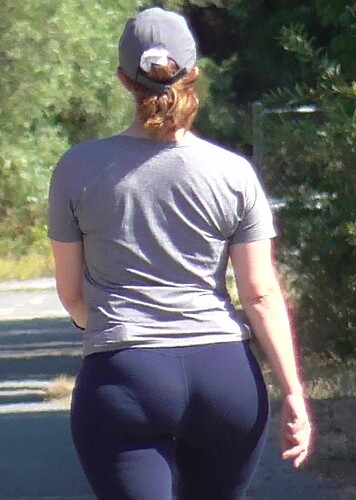 vlcsnap_wide-hips-mexican-milf-in-MV_screenshots_00167