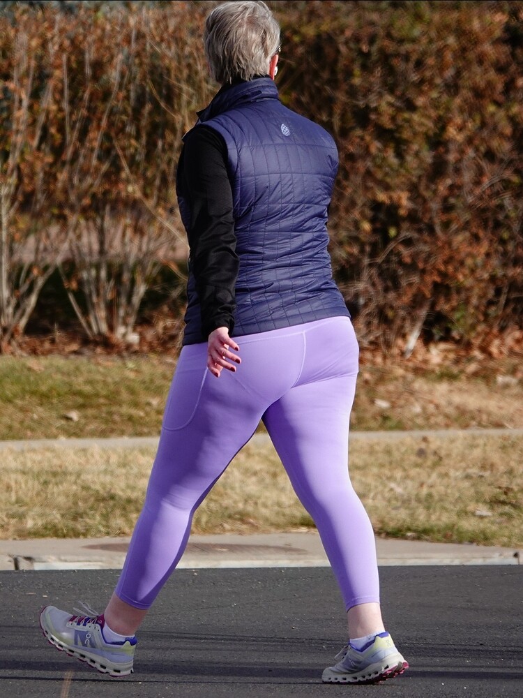 Pawg Gilf With Vpl Spandex Leggings And Yoga Pants Forum