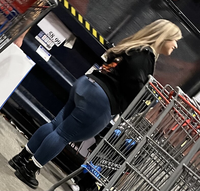 Pretty Face Pawg Coworker Tight Jeans Forum