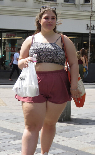 huge  (2)