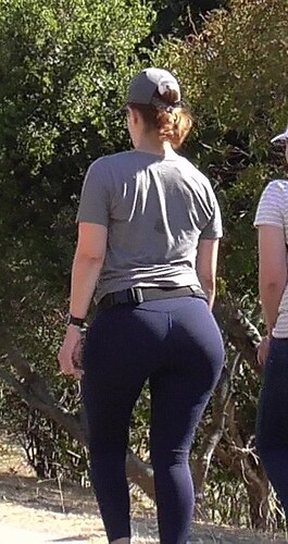vlcsnap_wide-hips-mexican-milf-in-MV_screenshots_00169
