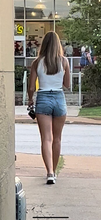 Short short booty - Short Shorts & Volleyball - Forum
