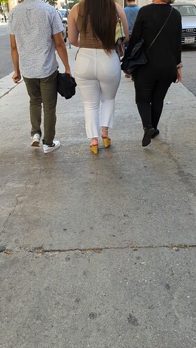 BigCuloWhite (6)