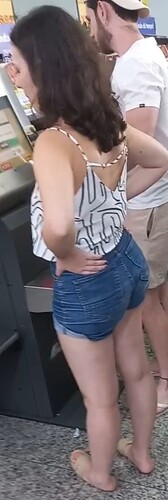 Screenshot_20250101_015556_Video Player