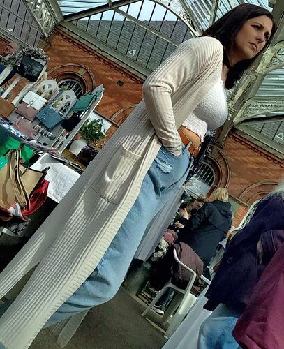vlcsnap-2023-04-17-10h56m28s760