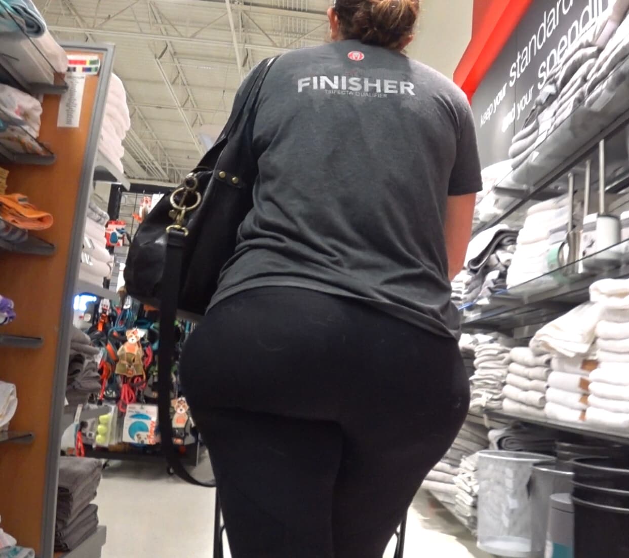 Amazing Pawg Milf - Spandex, Leggings & Yoga Pants - Forum