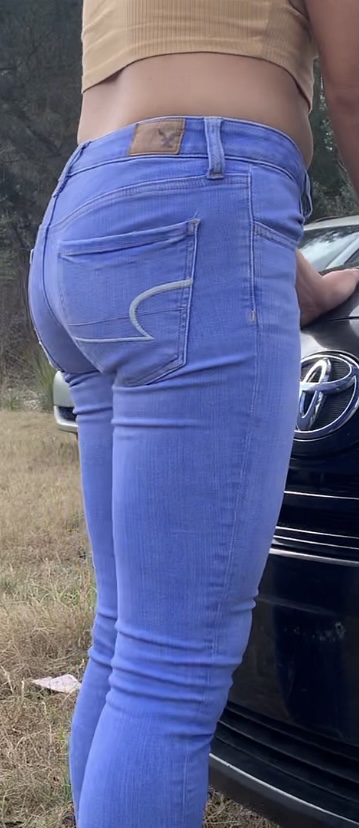 Super Tight Latina Bends Over For Me Oc Tight Jeans Forum