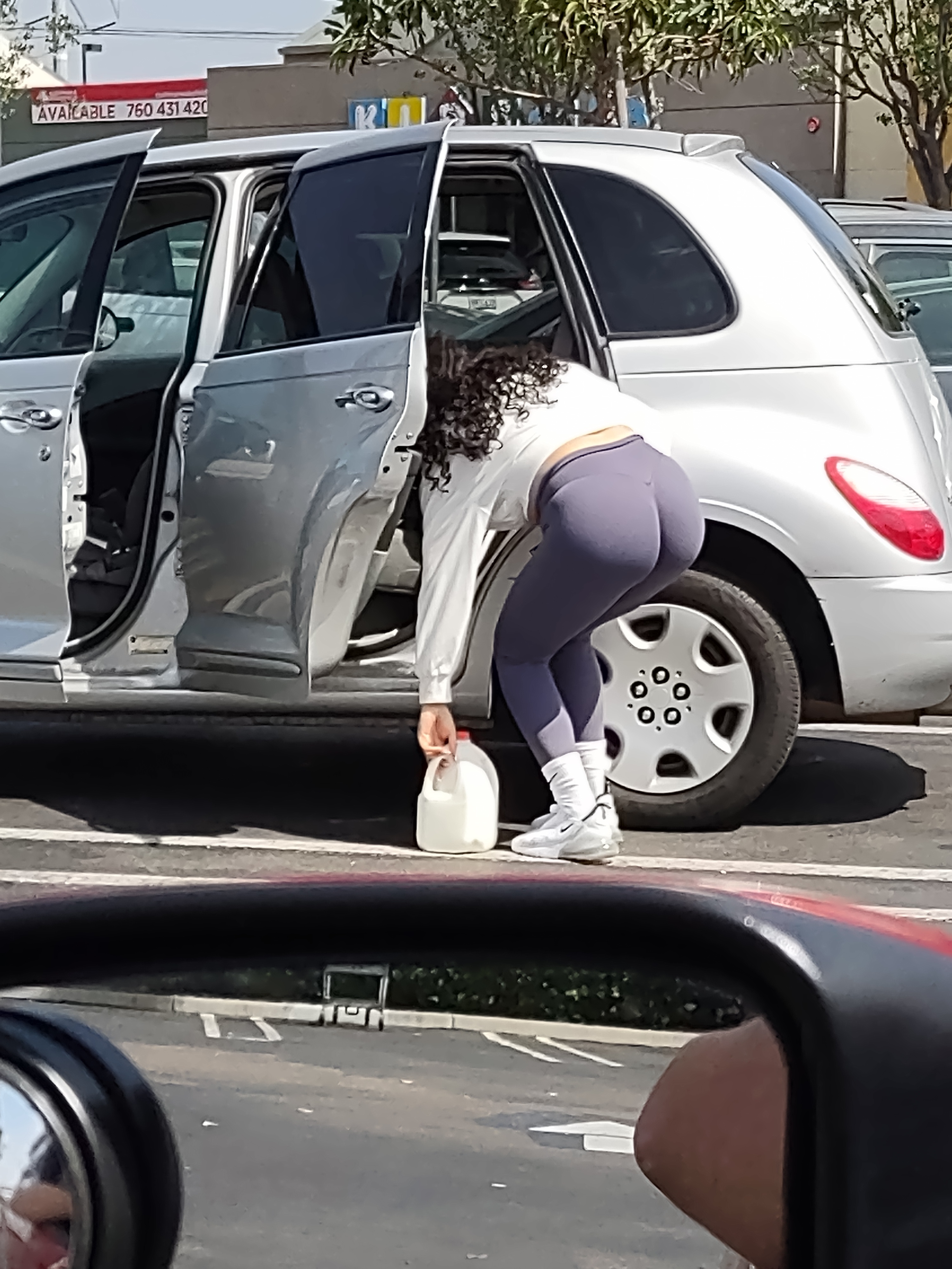 Nicest ass in leggings picking up milk from the grocery store - Spandex,  Leggings & Yoga Pants - Forum