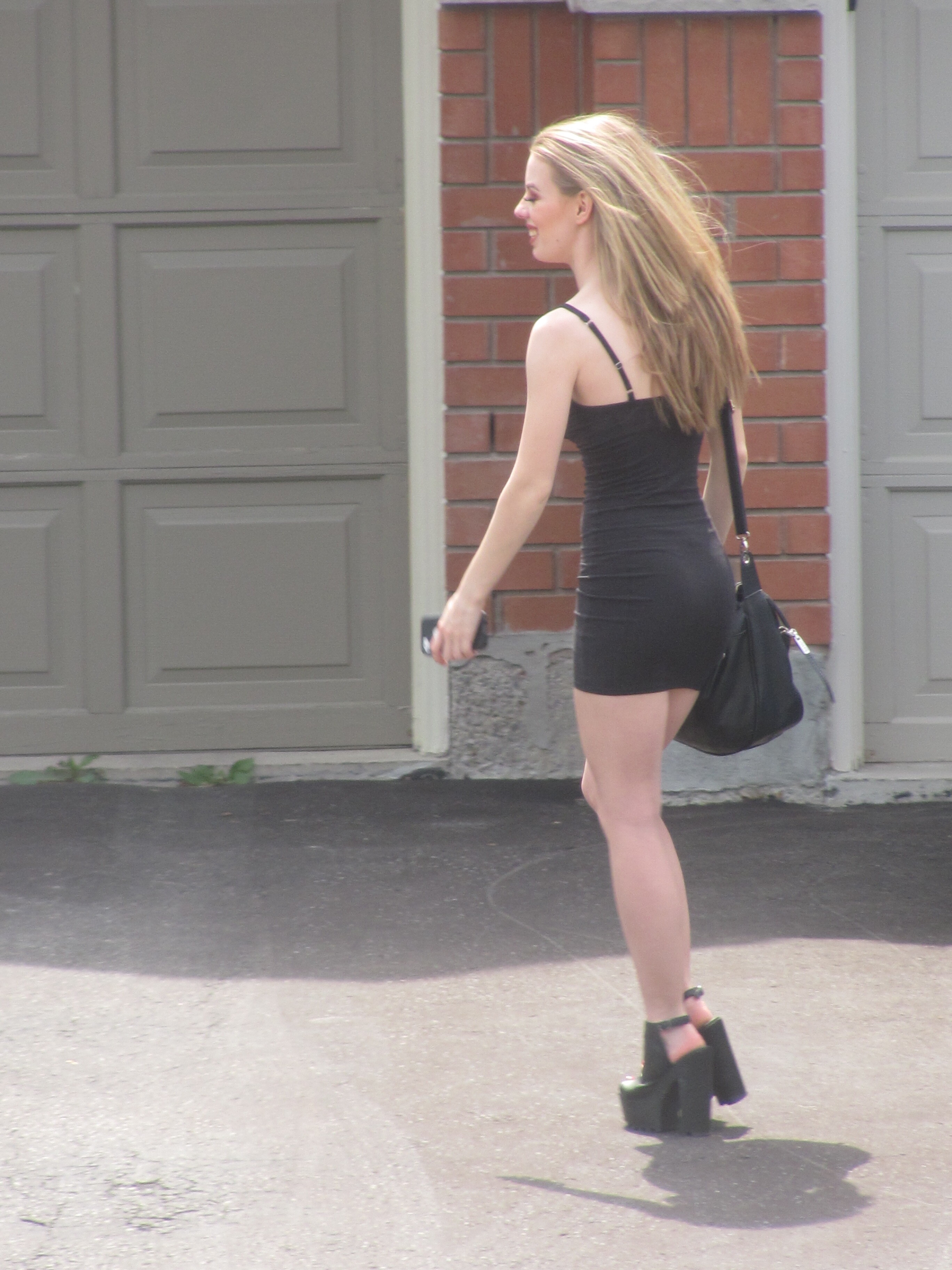 Tight Black Dress Forum