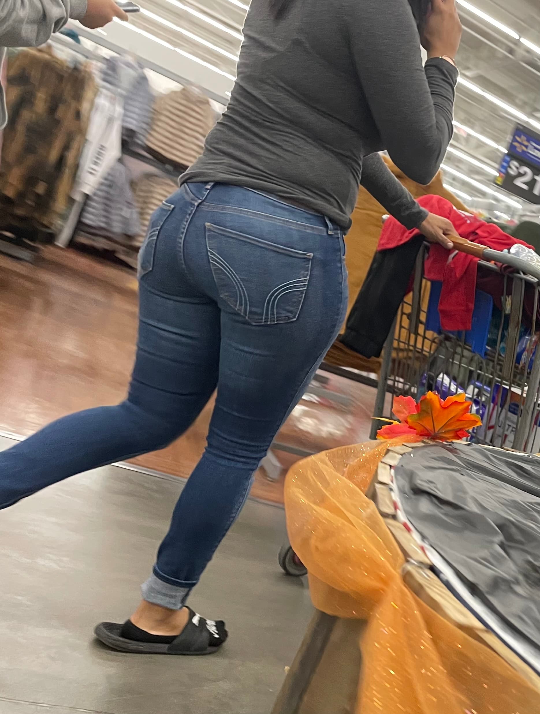 Nice Milf Ass Tight Jeans Forum