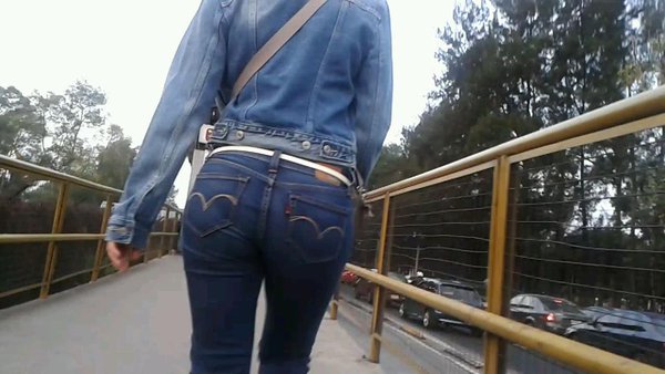 Tight Levis Jeans 120
