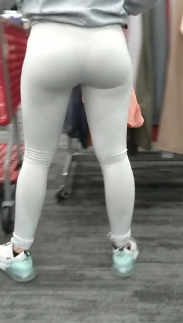 White leggings / cameltoe - Spandex, Leggings & Yoga Pants - Forum