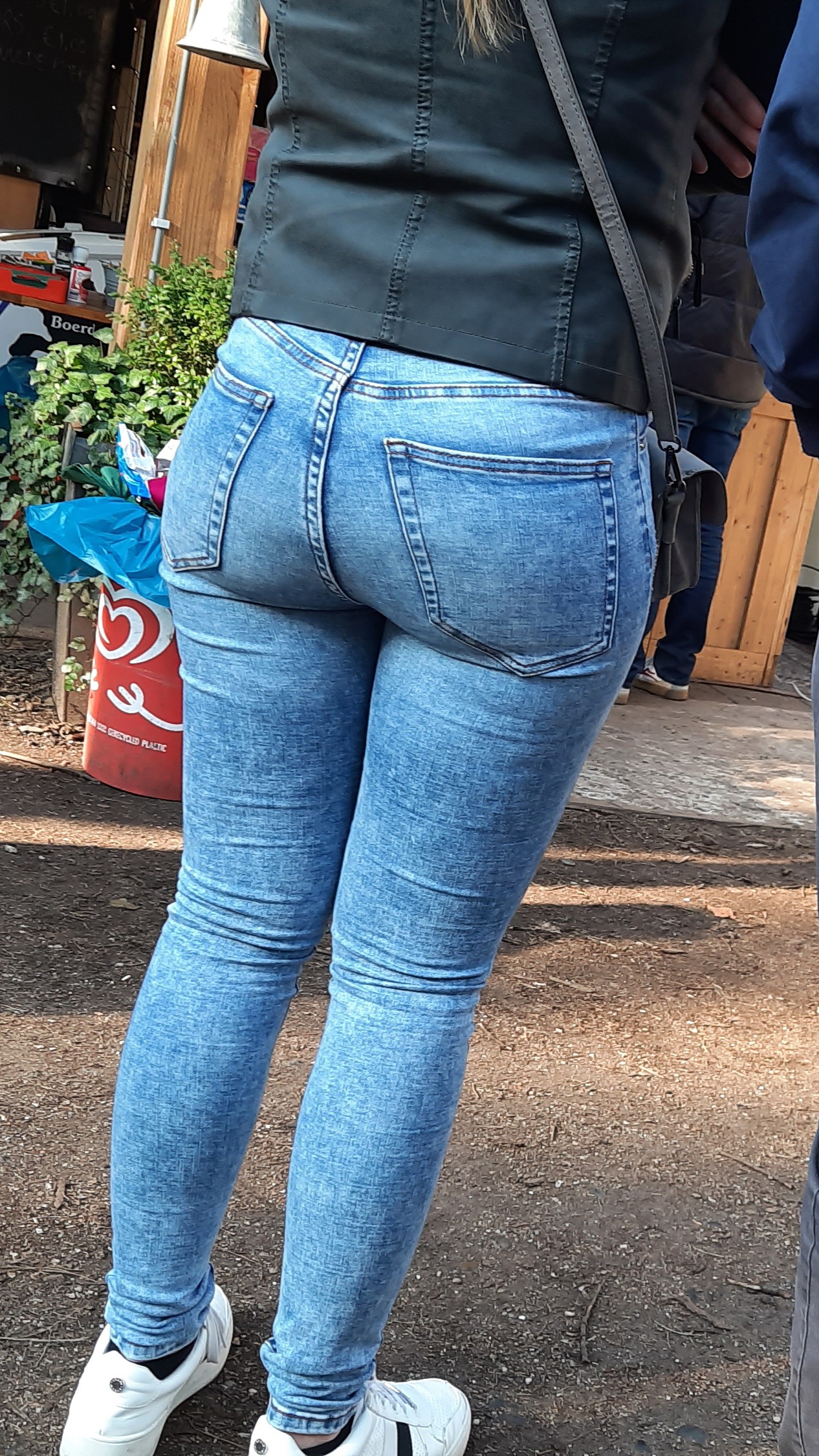 Tight jeans ass - Tight Jeans -