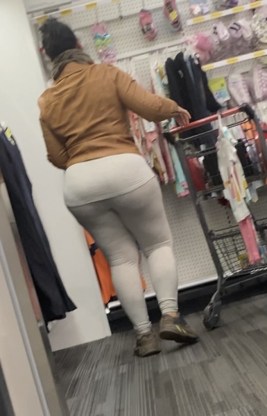 Juicy Ass Latina - Forum