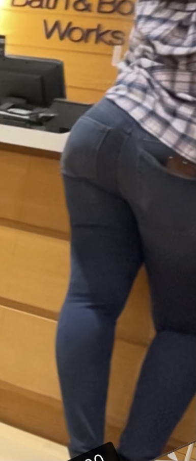 Thick Booty And Thighs