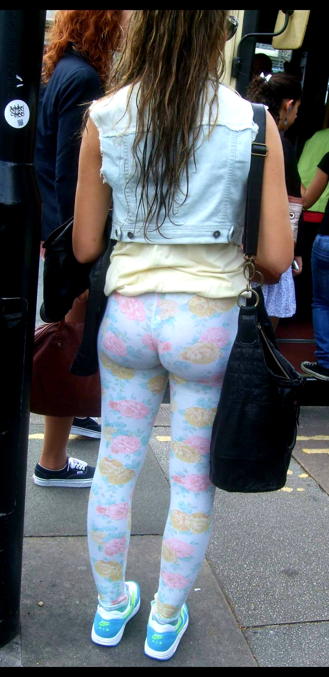Flowery leggings ass 